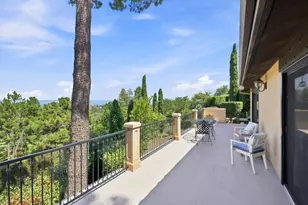 150 New Place Rd, Hillsborough, CA 94010 - Photo 76