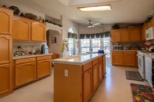 224 Chateau La Salle Dr 224, San Jose, CA 95111 - Photo 8