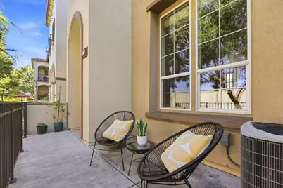 2218 Santoro Ln, San Jose, CA 95124 - Photo 6