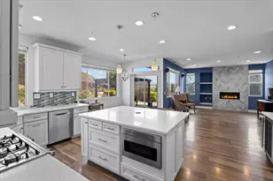 21748 Woodrose Pl, Salinas, CA 93908 - Photo 16