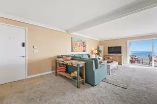 22130 E Cliff Dr 2D, Santa Cruz, CA 95062 - Photo 18