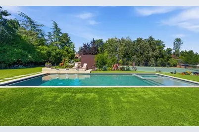 12271 Hilltop Dr, Los Altos Hills, CA 94024 - Photo 44
