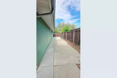 Orlando Dr, San Jose, CA 95122 - Photo 22