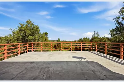 11490 Summit Wood Rd, Los Altos Hills, CA 94022 - Photo 16