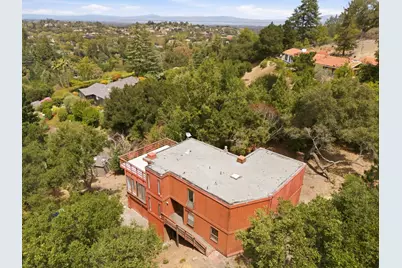 11490 Summit Wood Rd, Los Altos Hills, CA 94022 - Photo 2
