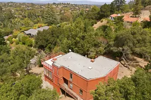 11490 Summit Wood Rd, Los Altos Hills, CA 94022 - Photo 2
