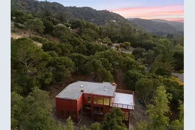 11490 Summit Wood Rd, Los Altos Hills, CA 94022 - Photo 22
