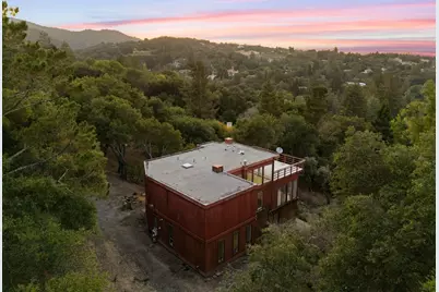 11490 Summit Wood Rd, Los Altos Hills, CA 94022 - Photo 18