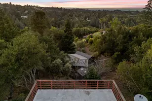 11490 Summit Wood Rd, Los Altos Hills, CA 94022 - Photo 16