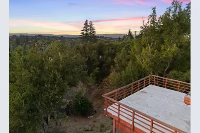 11490 Summit Wood Rd, Los Altos Hills, CA 94022 - Photo 14