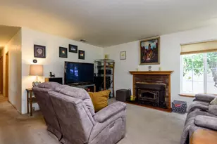 915 Dorian Ct, San Jose, CA 95127 - Photo 2