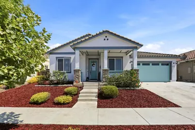 911 Trinity Dr, Hollister, CA 95023 - Photo 1