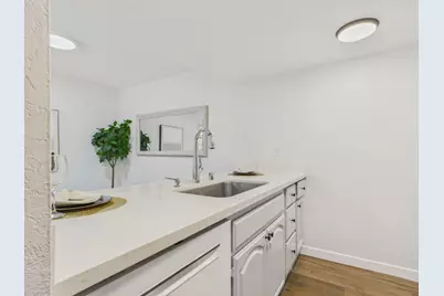 215 Red Oak Dr G, Sunnyvale, CA 94086 - Photo 14