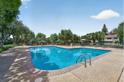255 S Rengstorff Ave 42, Mountain View, CA 94040 - Photo 22