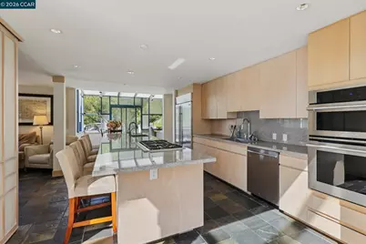319 Tappan Ter, Orinda, CA 94563 - Photo 4