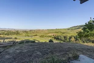 375 Hitch, Hollister, CA 95023 - Photo 46