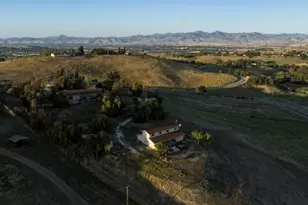 375 Hitch, Hollister, CA 95023 - Photo 76