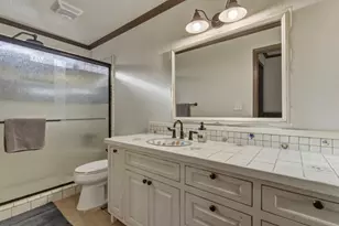 375 Hitch, Hollister, CA 95023 - Photo 30