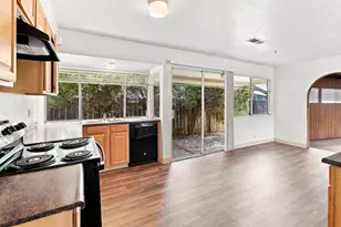 2338 Bobwhite Ct, Fairfield, CA 94533 - Photo 8