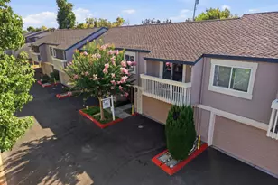 1327 Merrivale West Square, San Jose, CA 95117 - Photo 24