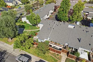 1327 Merrivale West Square, San Jose, CA 95117 - Photo 26