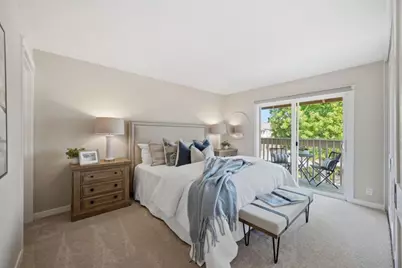 1327 Merrivale West Sq, San Jose, CA 95117 - Photo 16