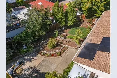 2 Beverly Dr, San Carlos, CA 94070 - Photo 88