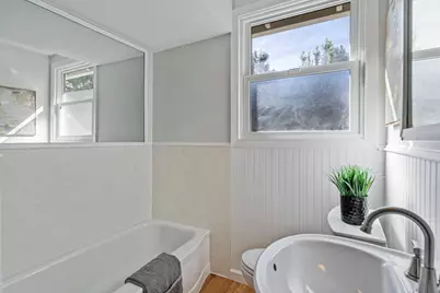 2 Beverly Dr, San Carlos, CA 94070 - Photo 22