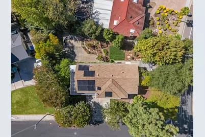 2 Beverly Dr, San Carlos, CA 94070 - Photo 90