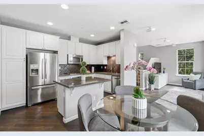 631 True Wind Way 202, Redwood City, CA 94063 - Photo 12