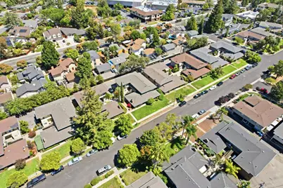 Castlewood Dr, Los Gatos, CA 95032 - Photo 6