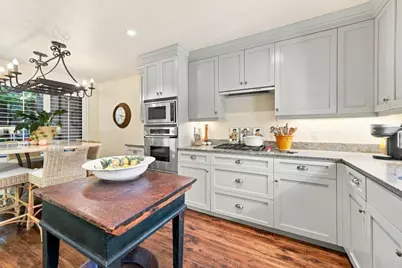 1252 Sharon Park Dr, Menlo Park, CA 94025 - Photo 12