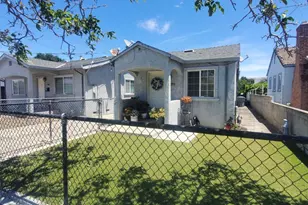 62 N 34th St, San Jose, CA 95116 - Photo 2