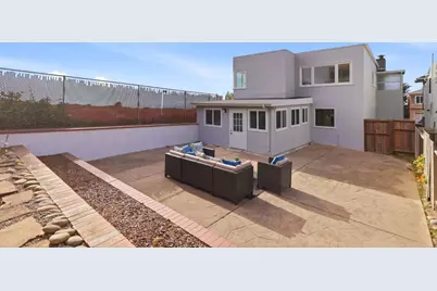 60 Roslyn Ct, Daly City, CA 94015 - Photo 44