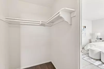 60 Roslyn Ct, Daly City, CA 94015 - Photo 32