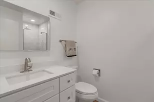 4000 Rio Rd 26, Carmel, CA 93923 - Photo 12