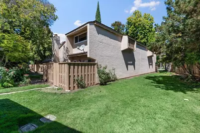 125 Connemara Way 2, Sunnyvale, CA 94087 - Photo 30