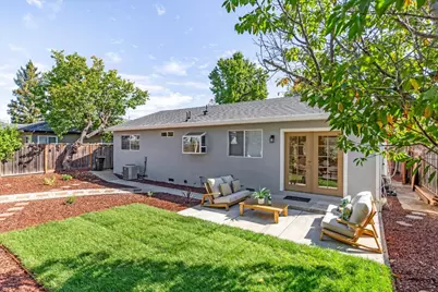 2711 Coit Dr, San Jose, CA 95124 - Photo 24