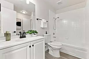 460 Auburn Way 18, San Jose, CA 95129 - Photo 18
