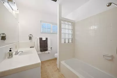 56 Bundeson Dr, Hollister, CA 95023 - Photo 16