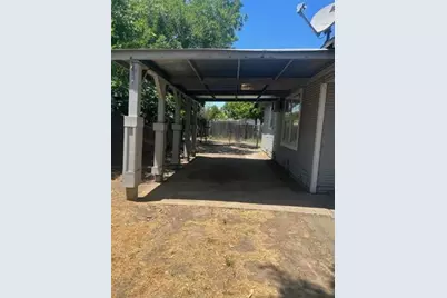 2343 Erickson St, Sacramento, CA 95815 - Photo 6