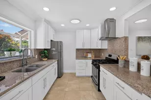 640 S Henry Ave, San Jose, CA 95117 - Photo 10