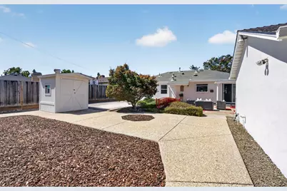 640 S Henry Ave, San Jose, CA 95117 - Photo 32