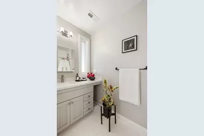 243 Hearst Ave, San Francisco, CA 94131 - Photo 44