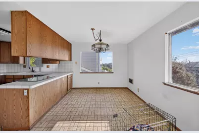 930 Ferdinand Ave, El Granada, CA 94018 - Photo 10
