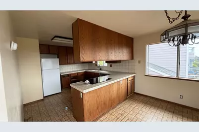 930 Ferdinand Ave, El Granada, CA 94018 - Photo 6