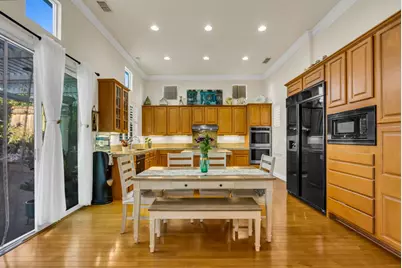 2075 Silence Dr, San Jose, CA 95148 - Photo 12