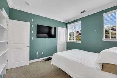 2075 Silence Dr, San Jose, CA 95148 - Photo 34