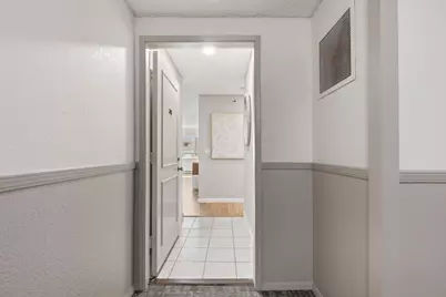 240 N Bayshore Blvd 315, San Mateo, CA 94401 - Photo 2