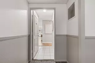 240 N Bayshore Blvd 315, San Mateo, CA 94401 - Photo 2